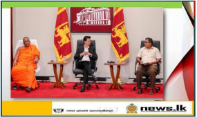 “එක රටක්, එක නීතියක් සඳහා වූ ජනාධිපති කාර්ය සාධක බලකායේ අරමුණු එහි සභාපති පූජ්‍ය ගලගොඩඅත්තේ ඥානසාර හිමියෝ පහදති