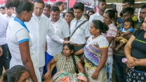 වැලිකන්ද රිය අනතුරින් ජීවිතක්ෂයට පත්වූවන්ගේ දේහයන්ට ජනපති අවසන් ගෞරව දක්වයි