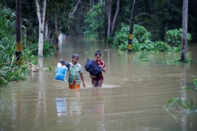 ආපදාවට ලක් වූ සියලුම දිස්ක්‍රික්කවලට සෞඛ්‍ය සායනය