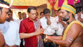 නිසි කලට වැසි ලැබී කෙත් වතු සරු සාර වී පුලතිසි පුරවරයට උදා වූ සශී‍්‍රකත්වය