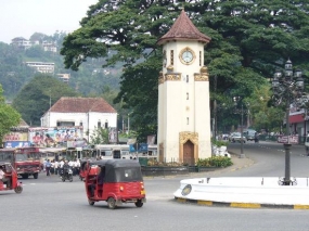 මහනුවර සංවර්ධනය සදහා උපාය මාර්ගික සංවර්ධන සැළසුම් රැසක්.