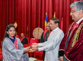 ශ්‍රී ජයවර්ධනපුර විශ්වවිද්‍යාලයේ සමාජවිද්‍යා සහ අපරාධ විද්‍යා ඩිප්ලෝමා ප්‍රදානෝත්සවය ජනපති ප්‍රදානත්වයෙන් ..