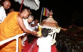 ලූනාව රජමහා විහාරයේ ඇසල පෙරහැර ඇරඹේ