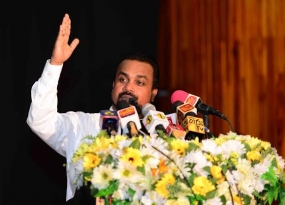 සමාජ වෙබ් අඩවි ජාලවල වැඩකරන්න 5000ක් - තානාපති කාර්යාල හා එජාප සැලසුමක්