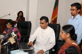 විද්‍යාත්මක යෙදවුම් භාවිතයෙන් ඵලදායීත්වය ඉහළ නැංවිය යුතුයි - අමාත්‍ය චම්පික රණවක