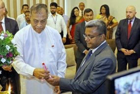 ජනමාධ්‍යවේදීන්ගේ පහසුව සඳහා පාර්ලිමේන්තු මාධ්‍ය මධ්‍යස්ථානයක්